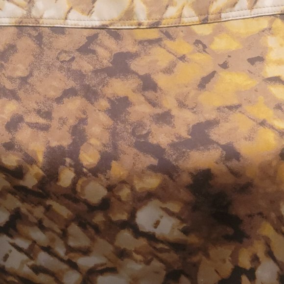 Ann Taylor,  MP, brown, gold and white - Picture 4 of 4